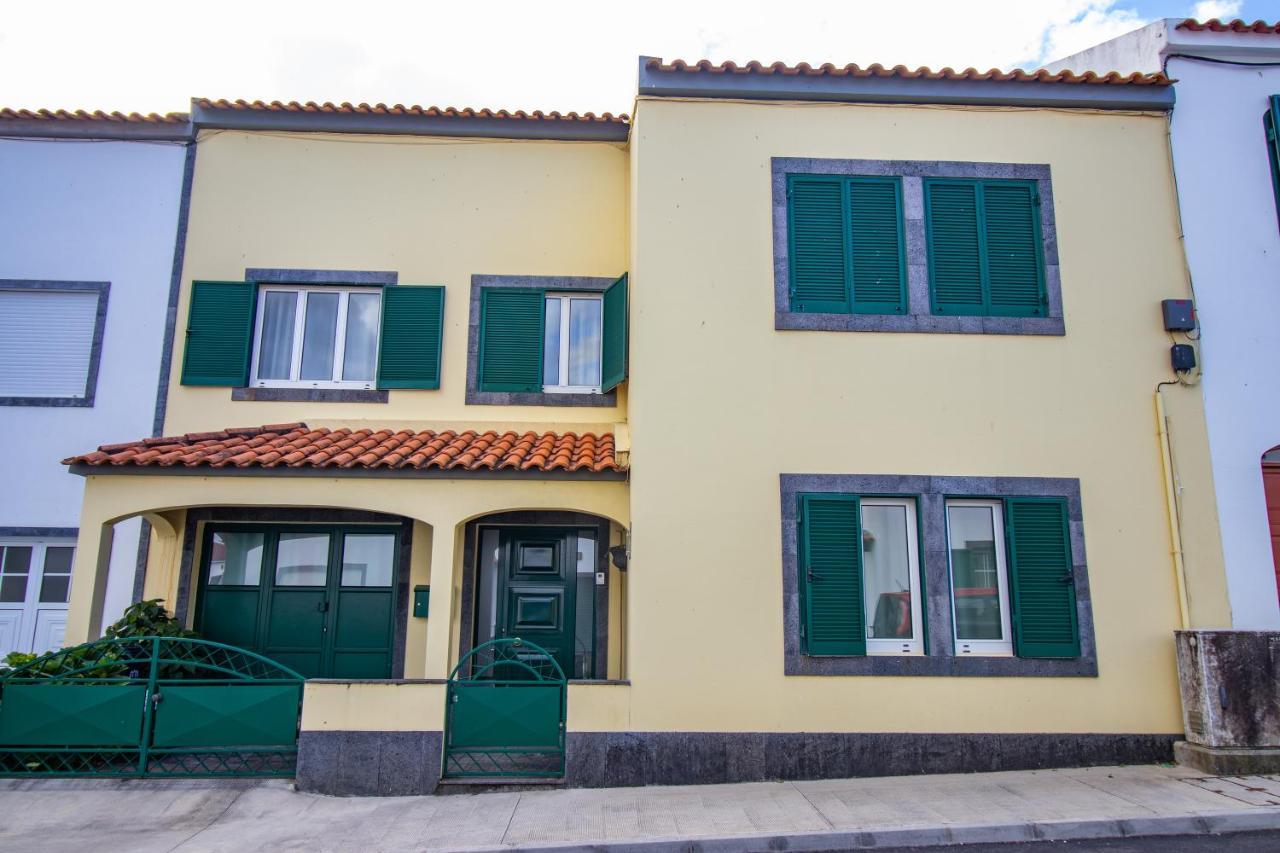 Casa Da Margarida - Area Privada Na Casa Da Anfitria Hotel Ponta Delgada  Luaran gambar